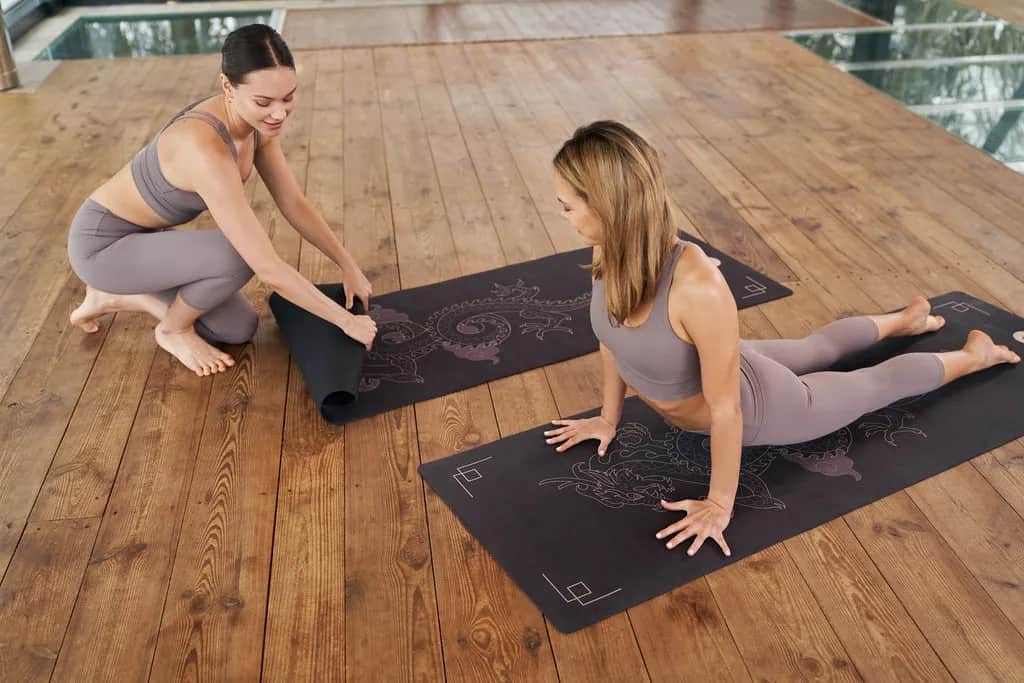 Yin joga co to - poznaj wyjątkowy styl praktyki łączący jogę i medytację